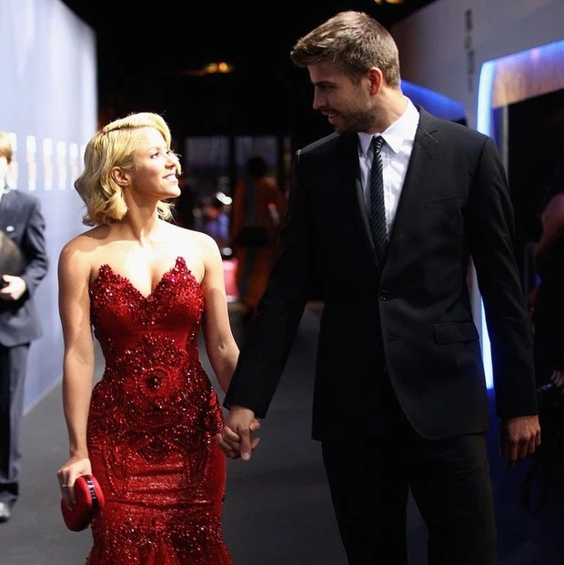 Gerard Pique va Shakira chia tay anh 4