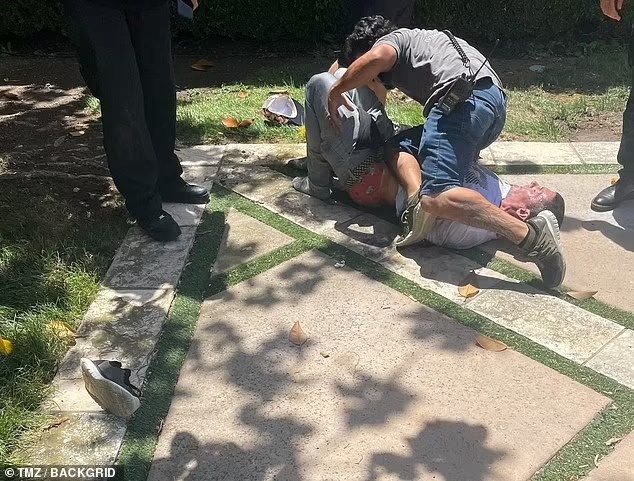 chong cu phat le cuoi cua Britney Spears anh 1