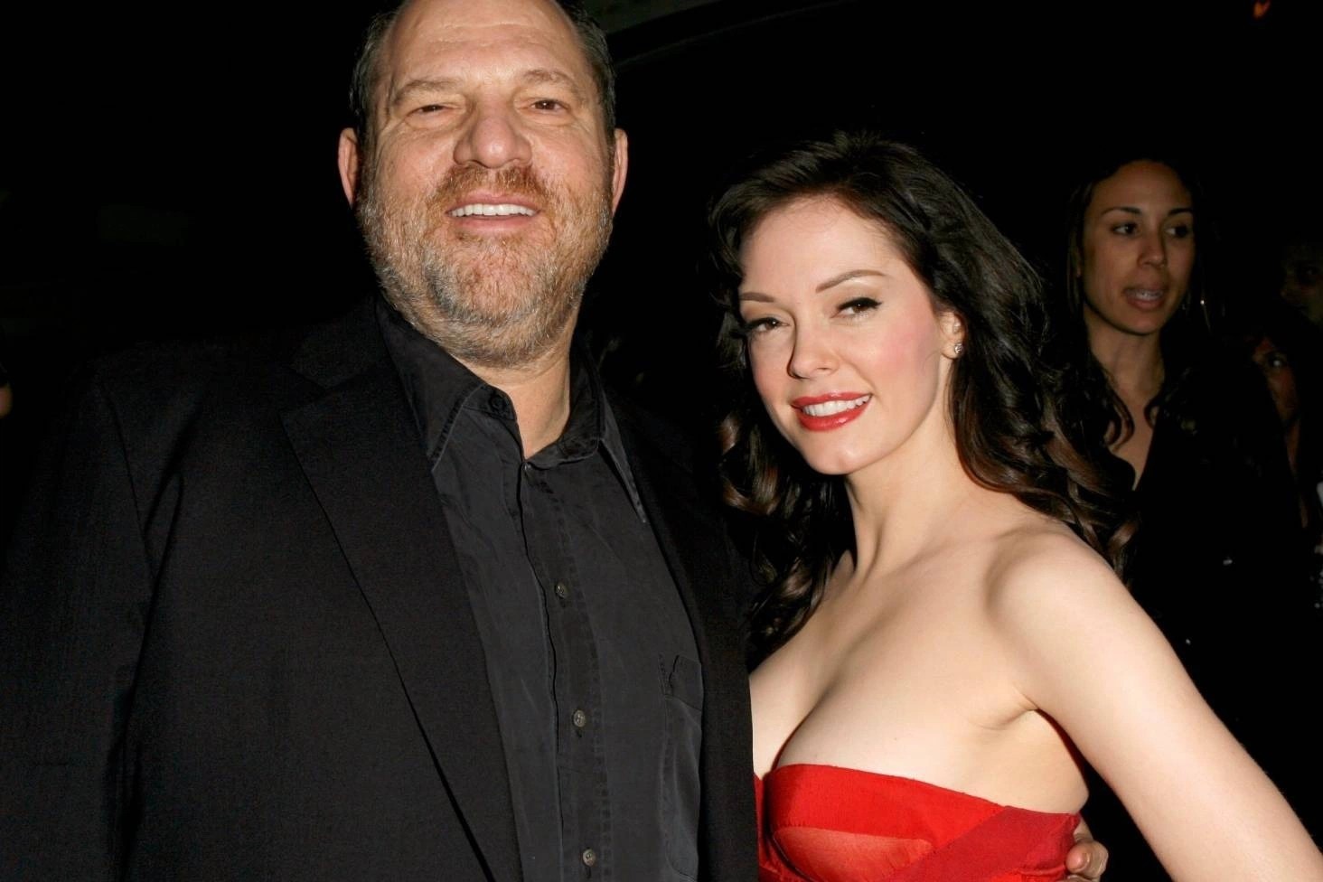 Cam xuc that cua dien vien nu khi phai quay canh 18+ hinh anh