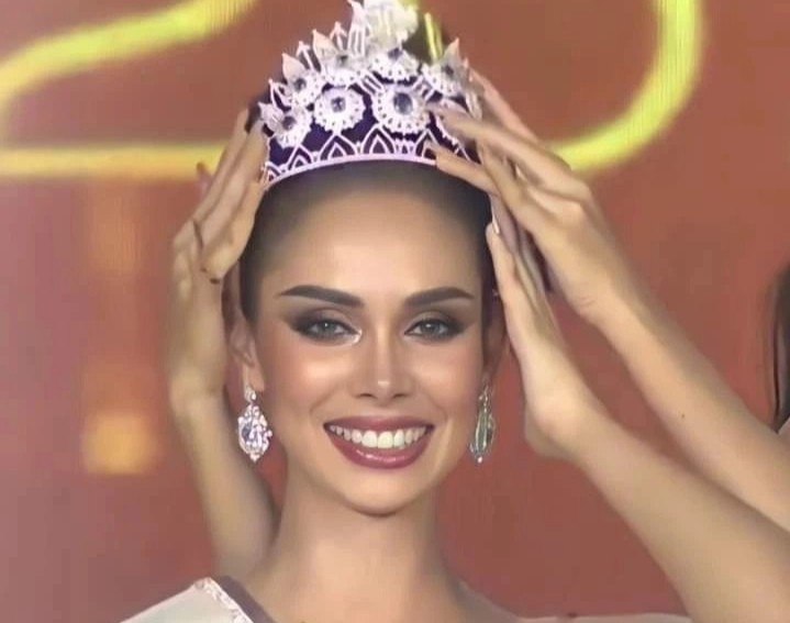 Nguoi dep lai dang quang Hoa hau Hoan vu Campuchia 2022 hinh anh