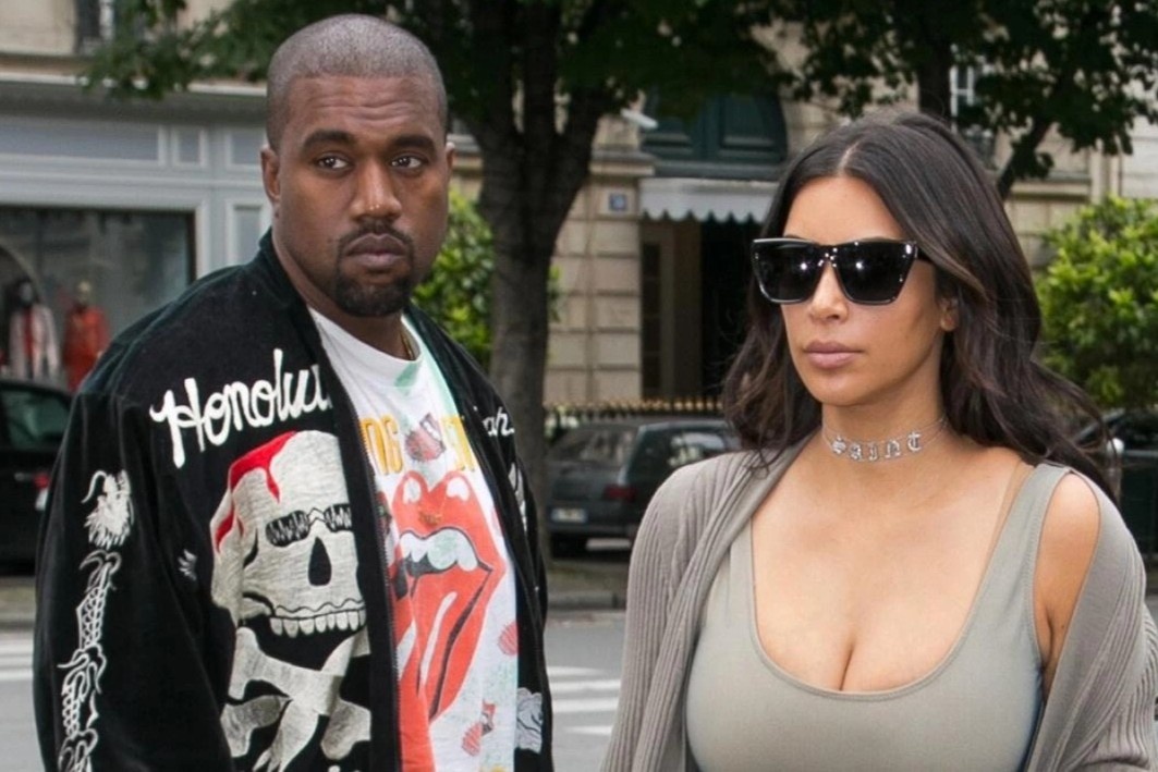 Phan ung cua Kanye West khi gap Kim Kardashian hinh anh