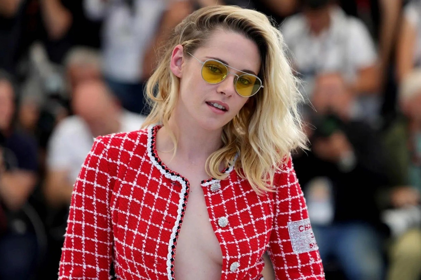 Thoi trang khong noi y tro lai hinh anh