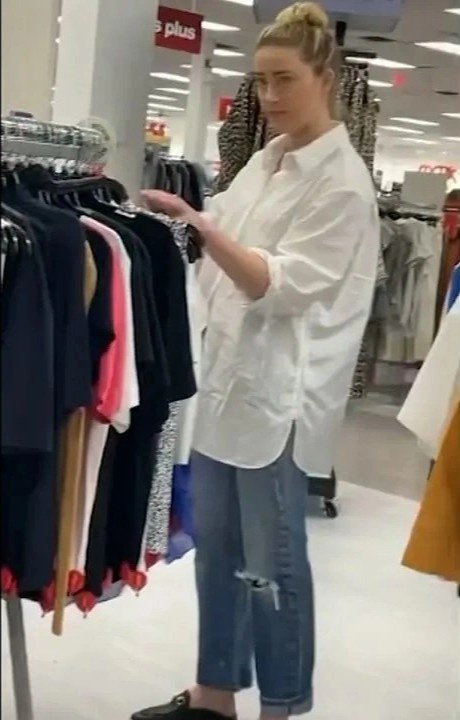 Johnny Depp va Amber Heard anh 7