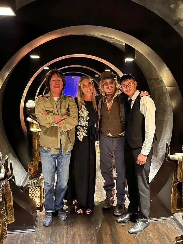 Johnny Depp va Amber Heard anh 3