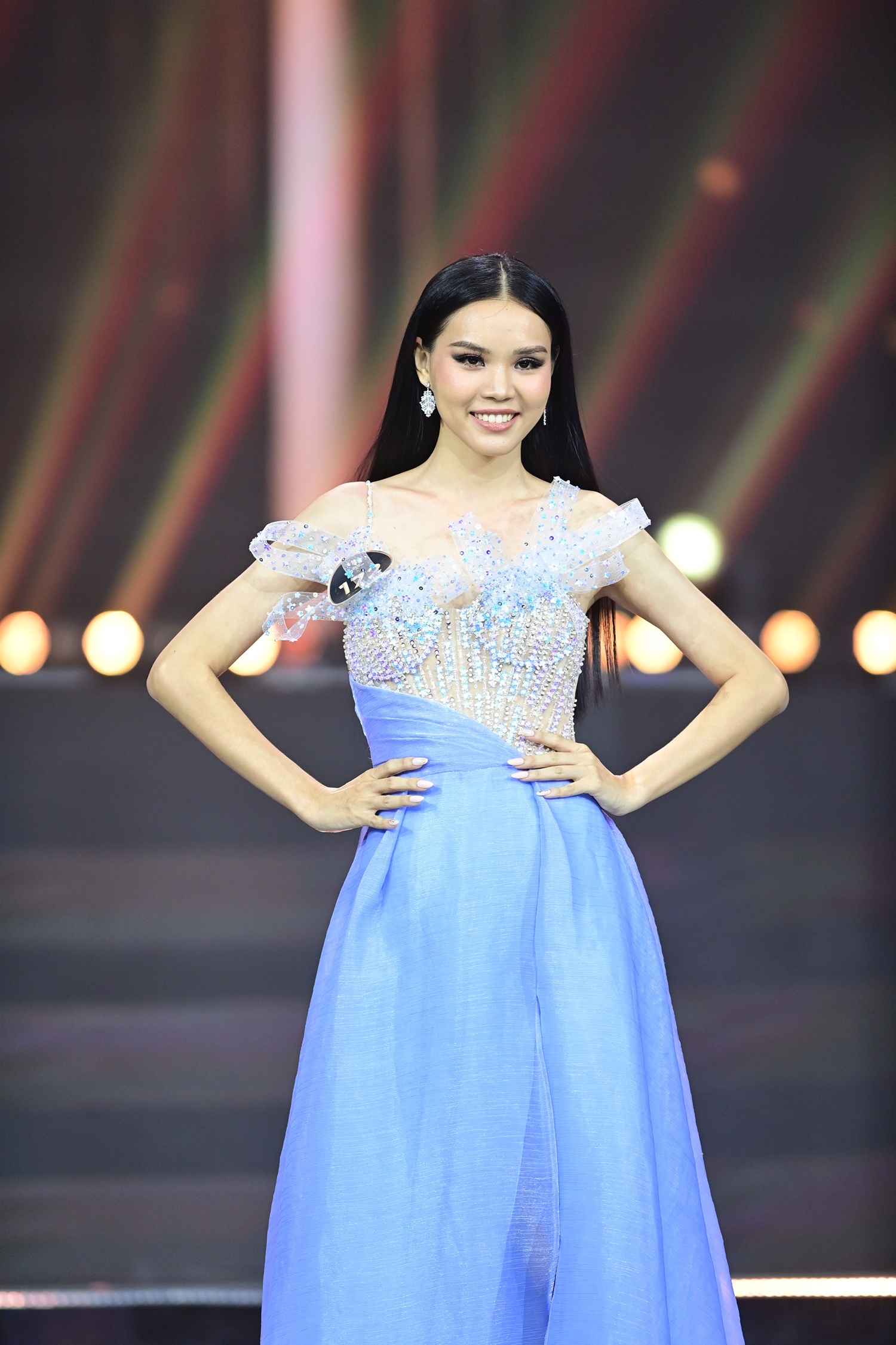 hoa hau cac dan toc anh 6