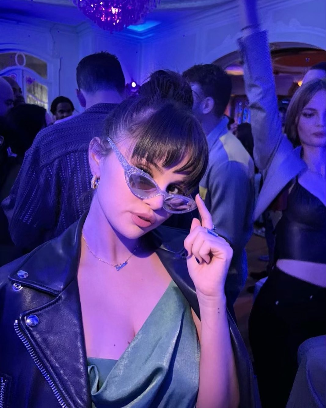 Selena Gomez mừng sinh nhật 30 tuổi ảnh 2 Selena Gomez mung sinh nhat 30 tuoi anh 2