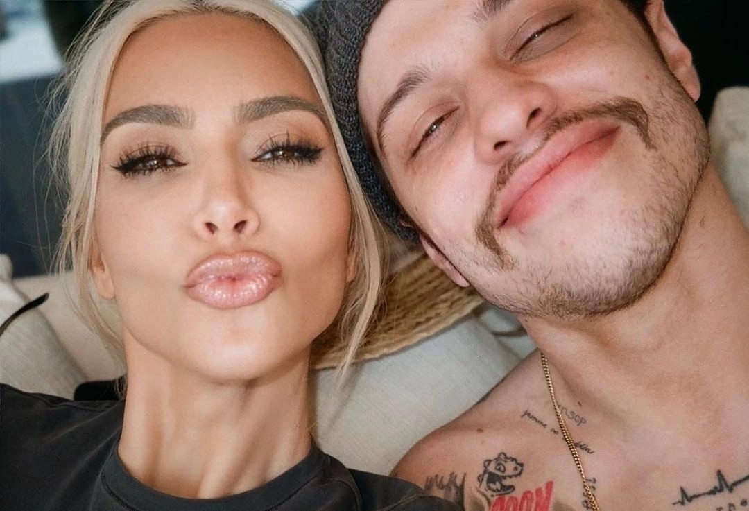 Moi tinh 9 thang cua Kim Kardashian hinh anh