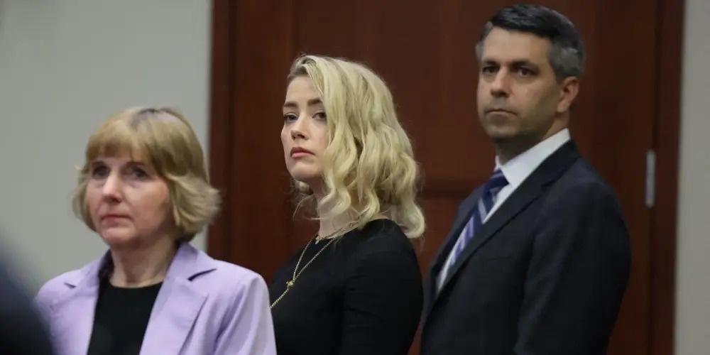 Johnny Depp va Amber Heard anh 1