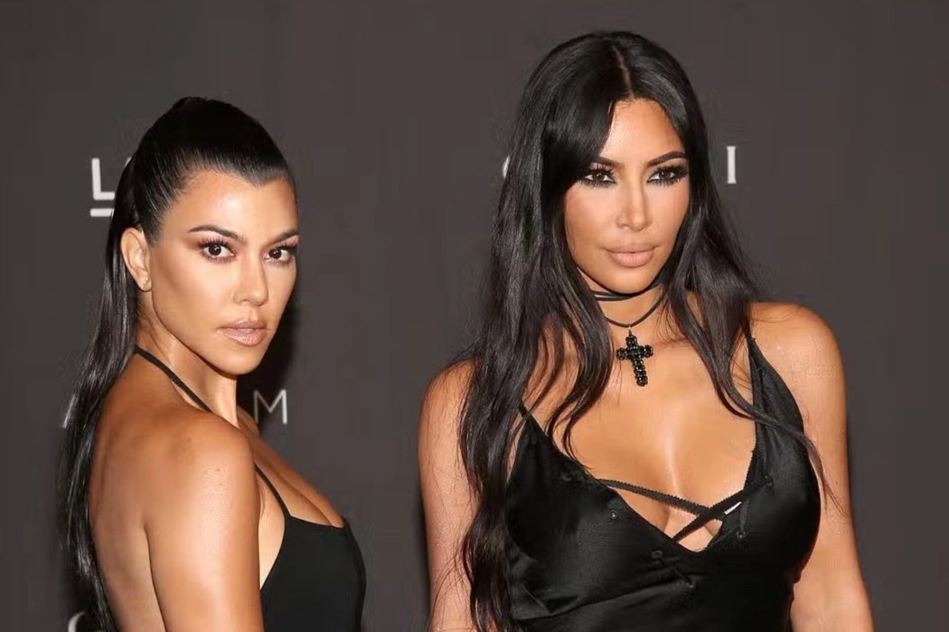 Chi em Kim Kardashian lang phi nuoc hinh anh