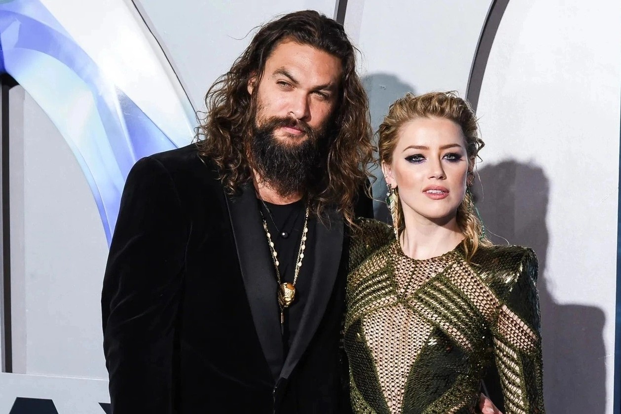 Warner Bros. toan tinh hinh anh