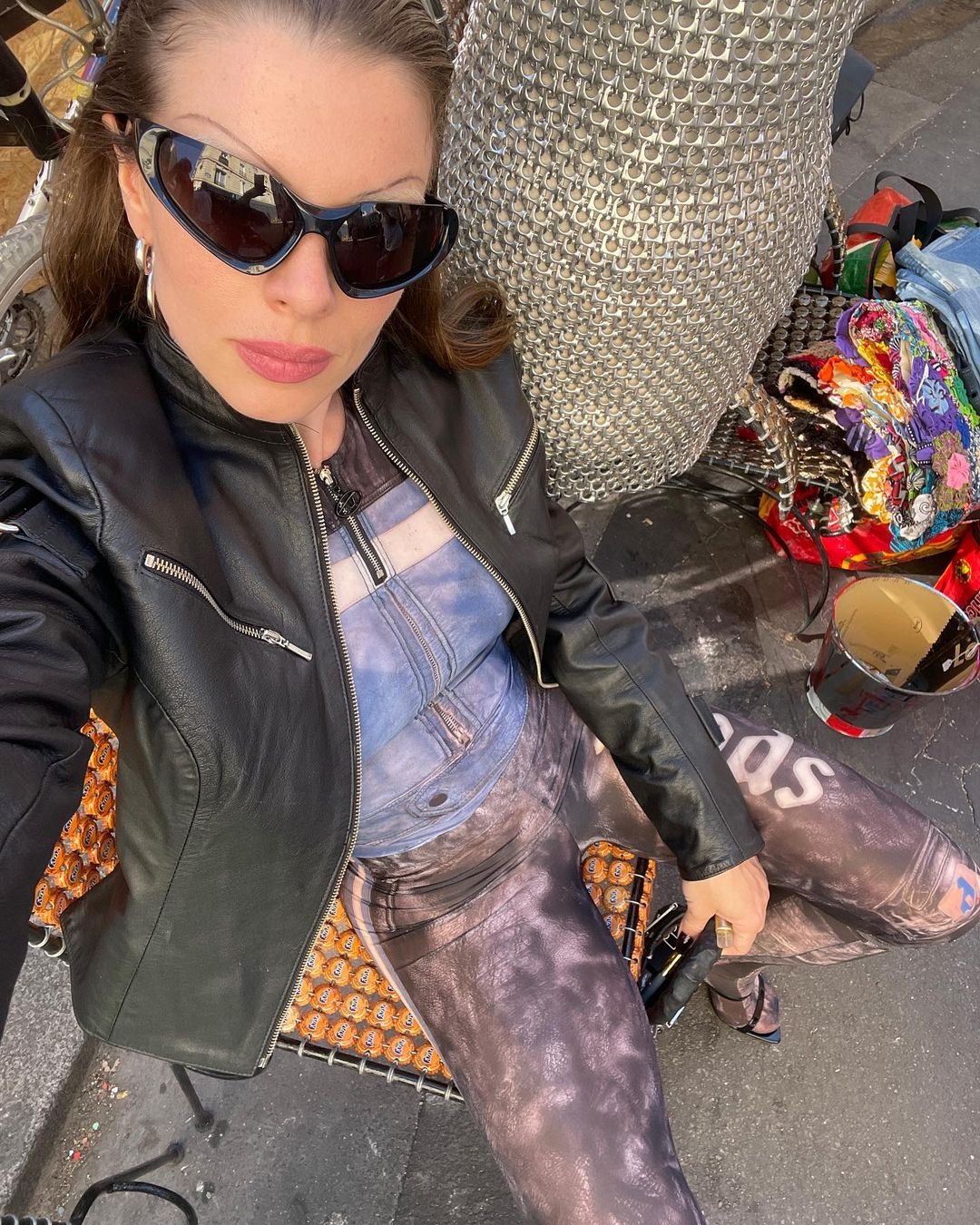 Julia Fox mac phan cam anh 6