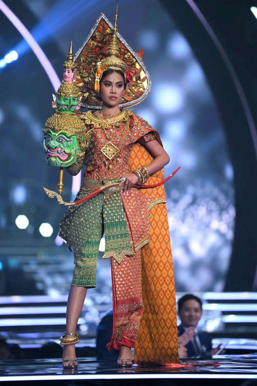 Hoa hau Campuchia anh 4