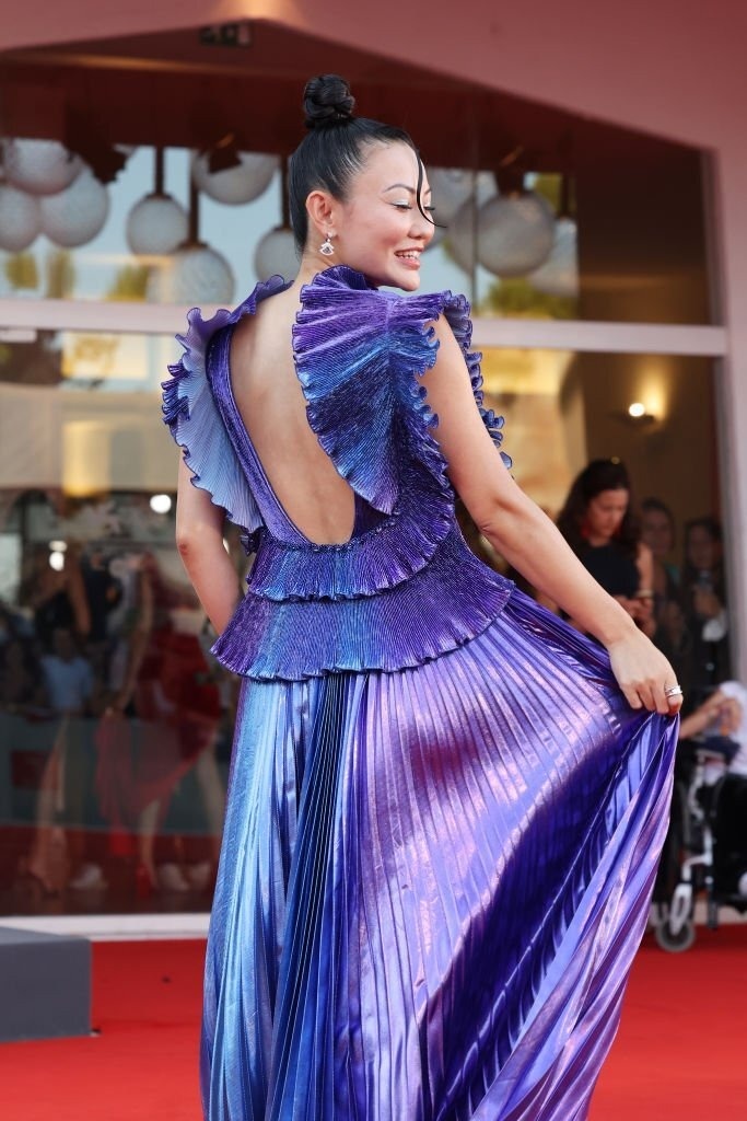 Thien than noi y anh 12