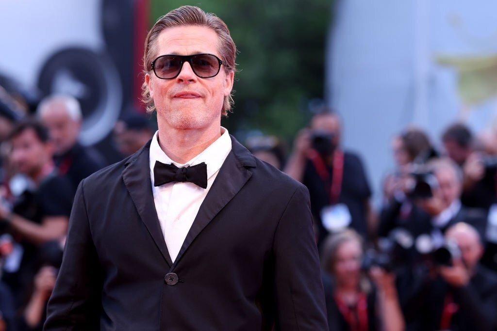 Angelina Jolie kien Brad Pitt anh 1