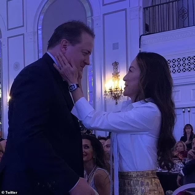 Xac uop Ai Cap anh 2