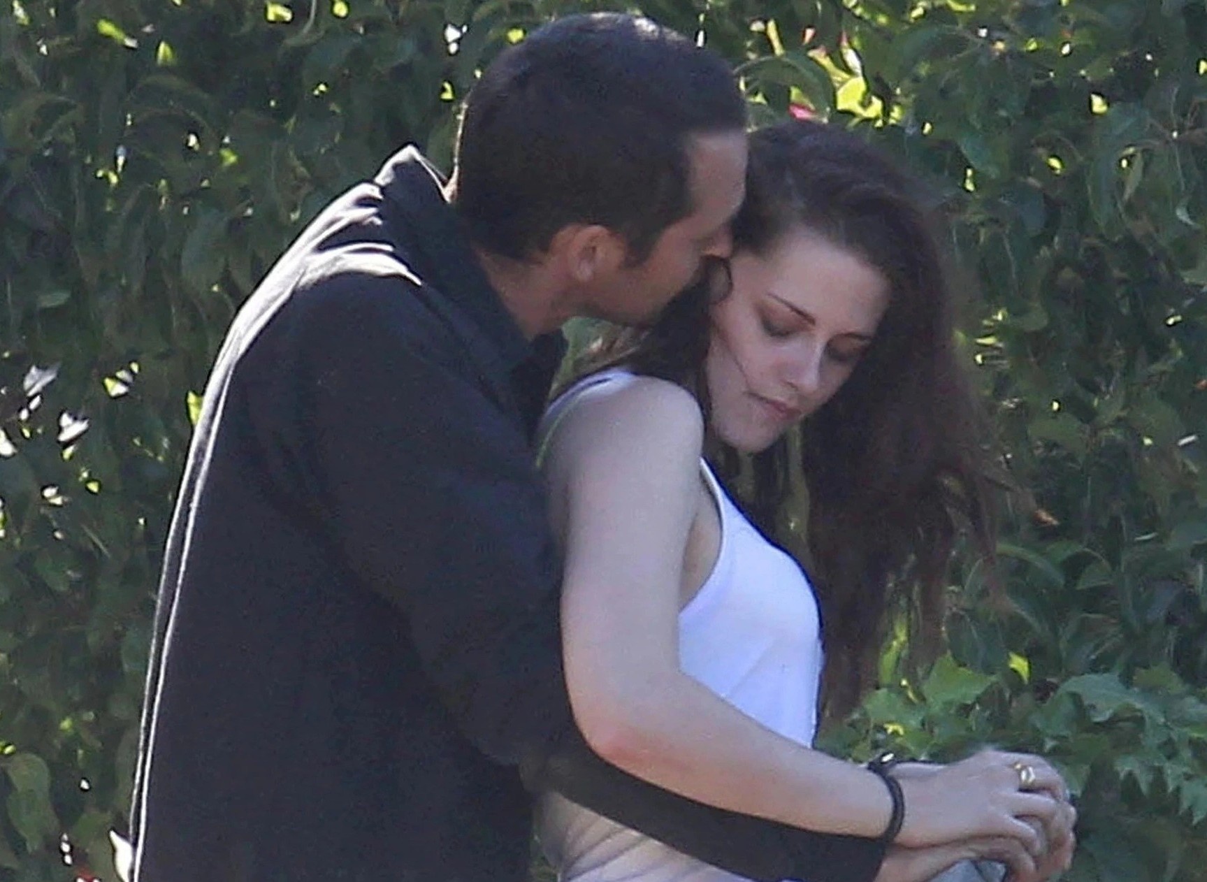 Be boi ngoai tinh tran ngap showbiz hinh anh