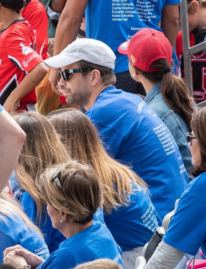 Shakira và Gerard Pique ảnh 2 Shakira va Gerard Pique anh 2