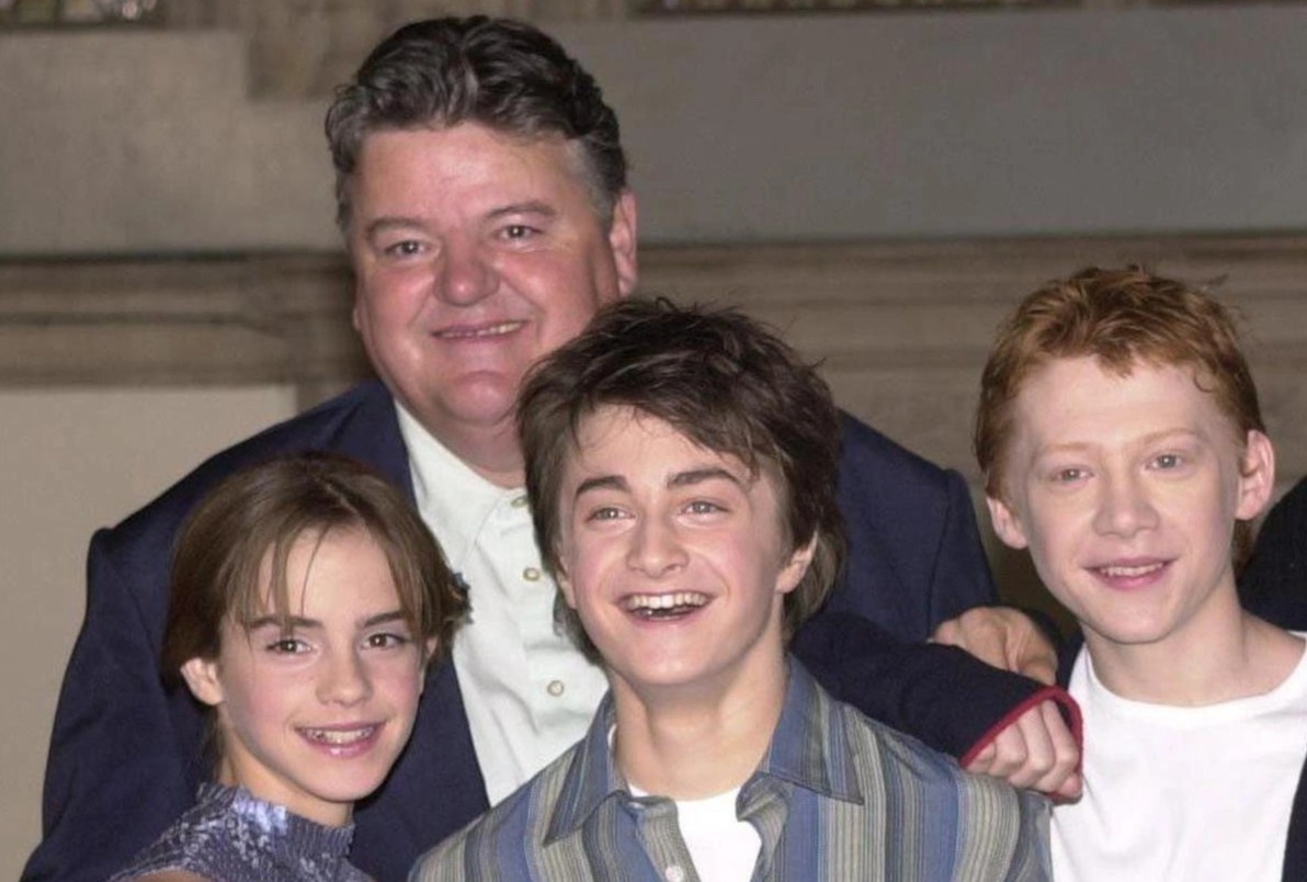 Dan sao 'Harry Potter' tiec thuong su ra di cua 'Bac Hagrid' hinh anh