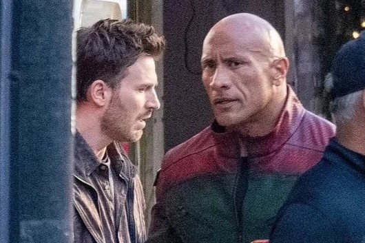 Hai sieu anh hung cua DC va Marvel lan dau hop tac hinh anh