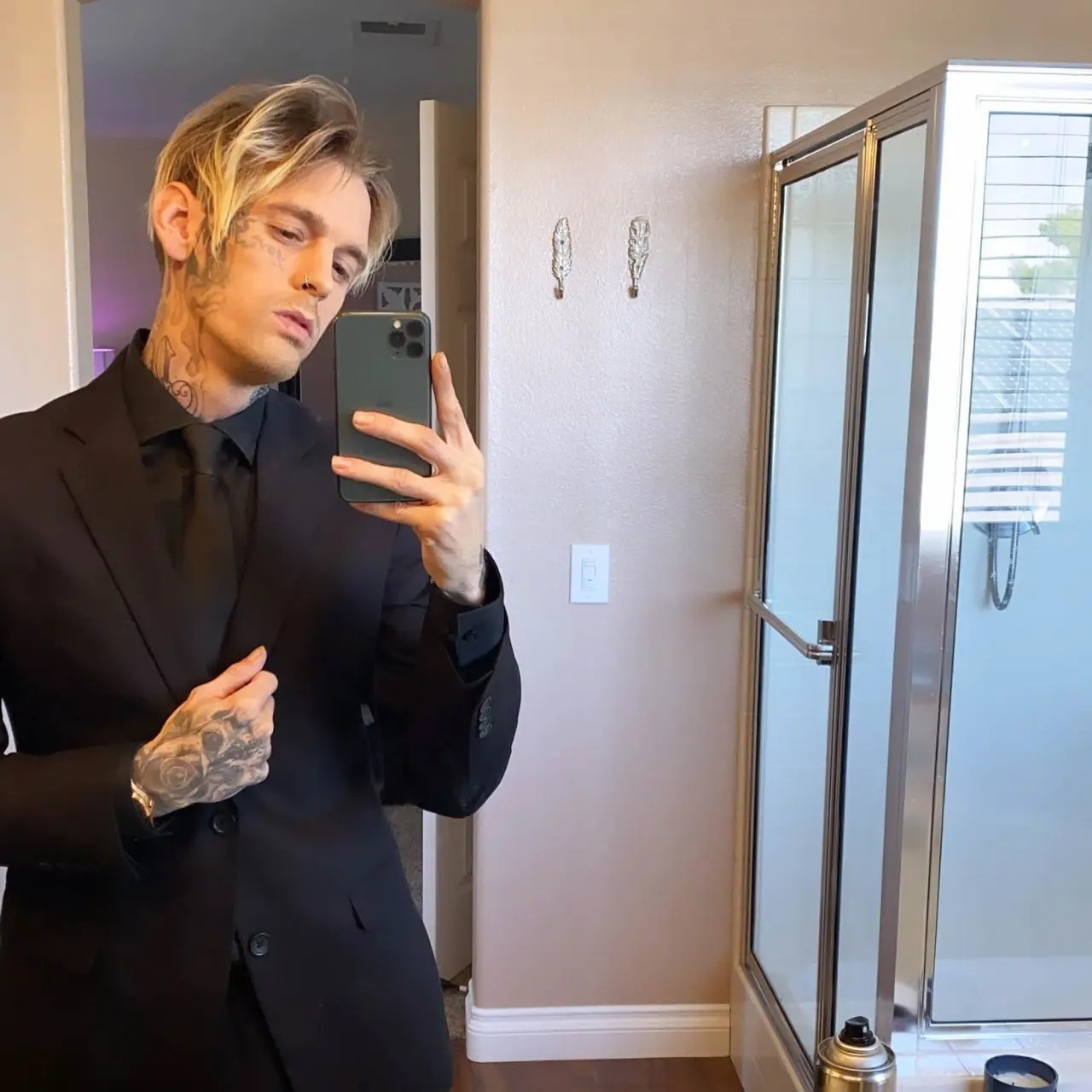 Aaron Carter qua doi anh 1