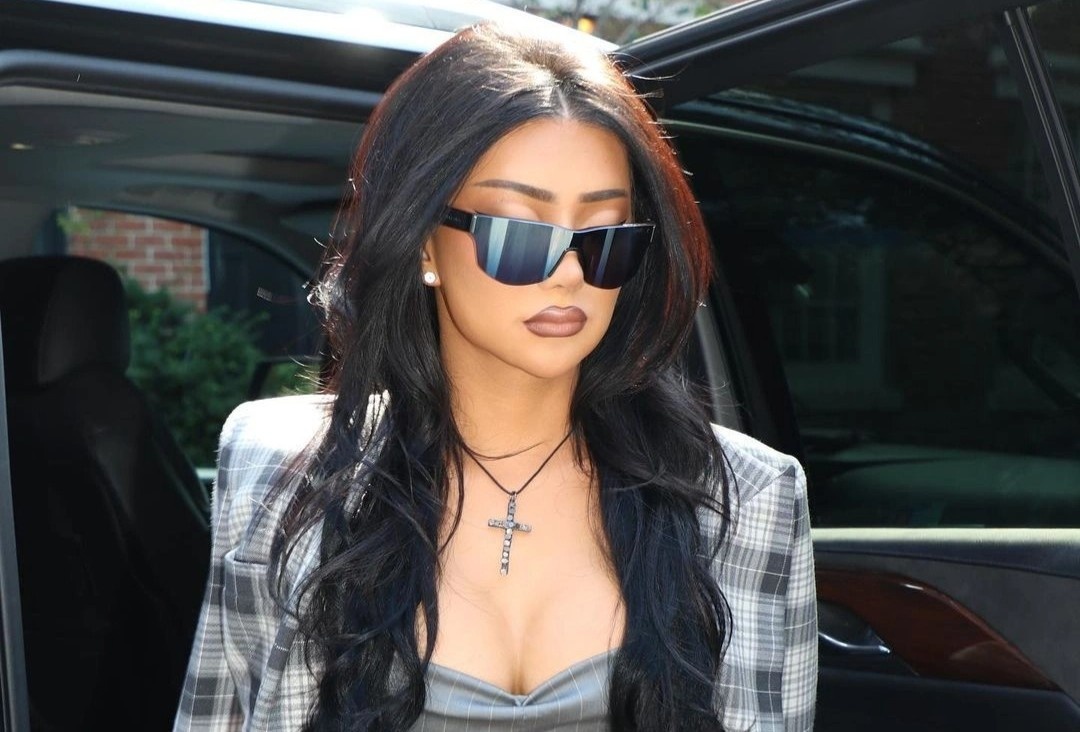 Tranh cai viec nu nguoi mau goc Viet bi giam o buong nam gioi hinh anh