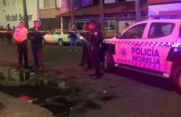 Xa sung vao dam dong xem ca nhac o Mexico, 10 nguoi bi thuong hinh anh