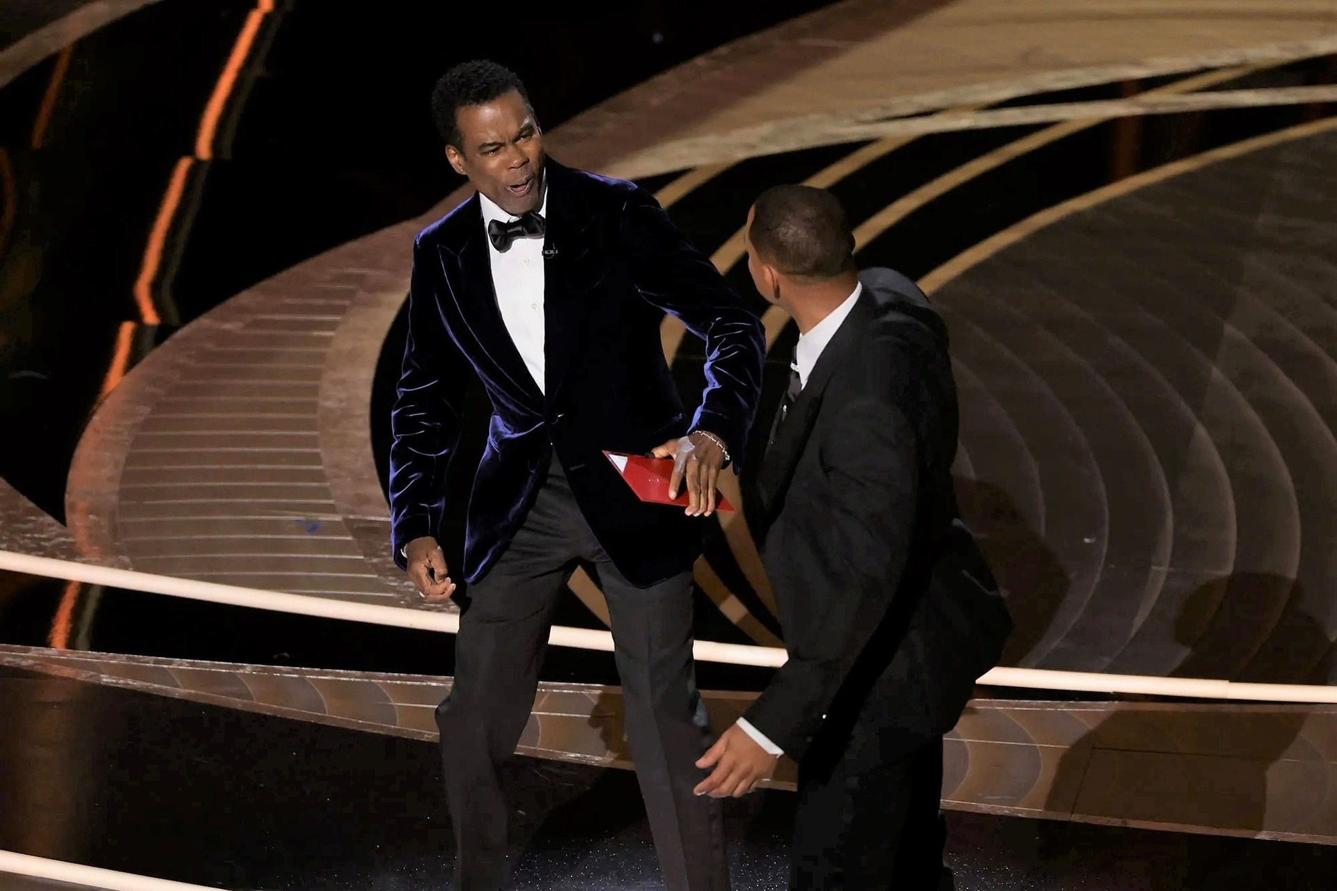 showbiz bien dong anh 2