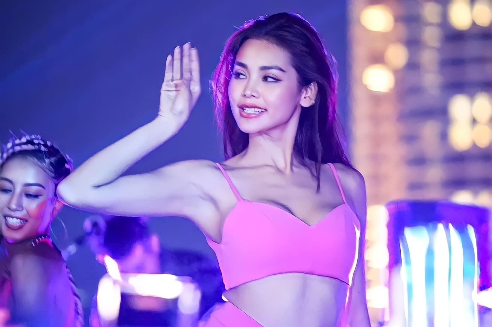 Nam bat on cua the gioi sac dep hinh anh