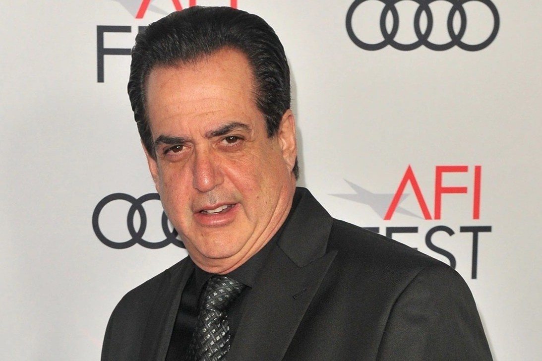 Nguoi vut xac tai tu My tren duong pho duoc tai ngoai hinh anh