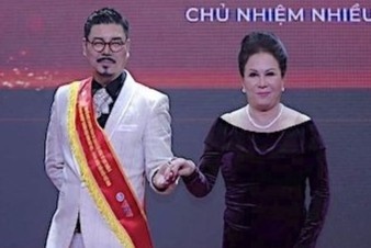 Vu nha tho the gioi Tong Thu Ngan: Phat cong ty to chuc 75 trieu dong hinh anh