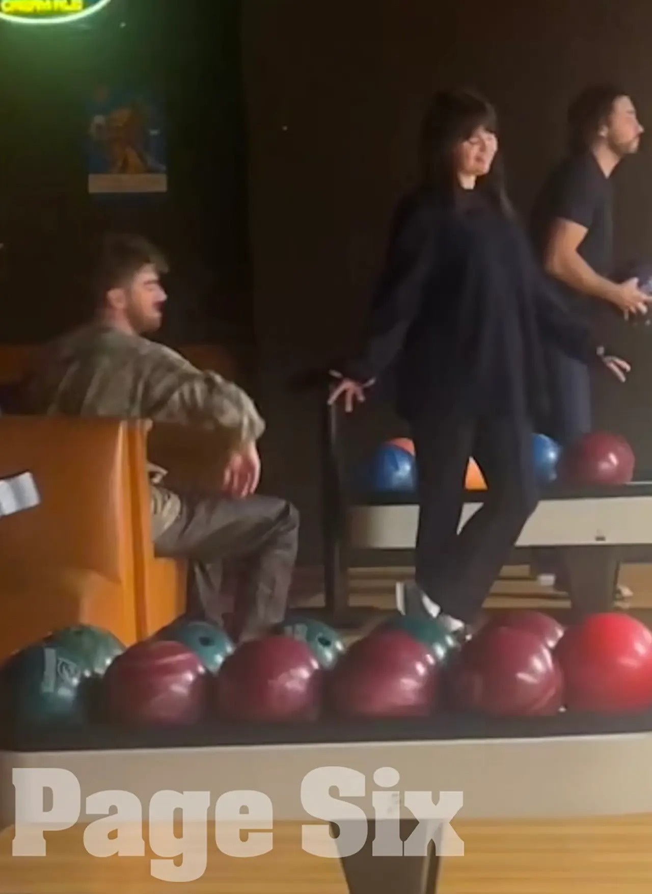 Selena Gomez có bạn trai ảnh 2 Selena Gomez co ban trai anh 2