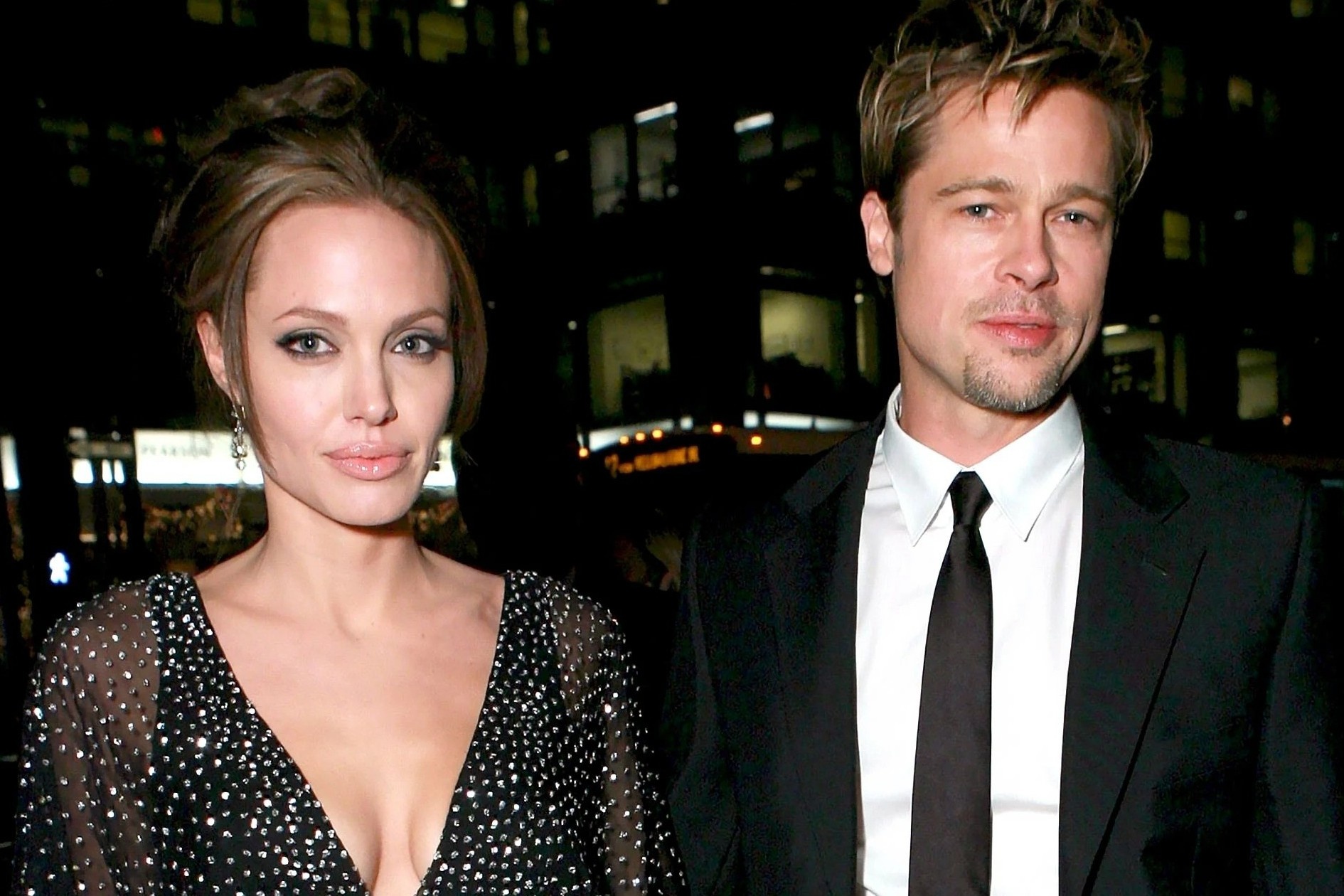 Brad Pitt rao ban biet thu thoi song cung Angelina Jolie hinh anh