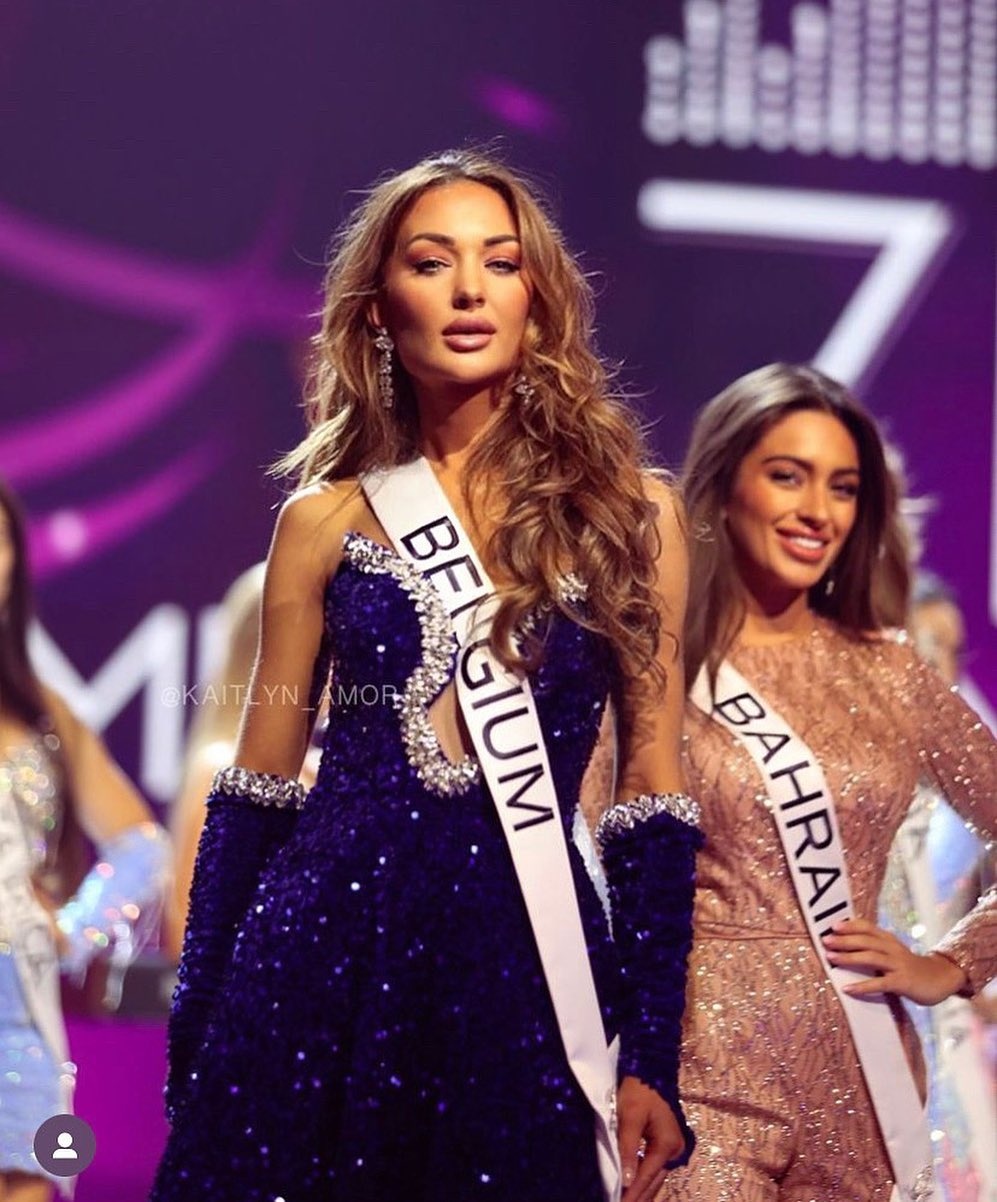 Hoa hau Hoan vu anh 2