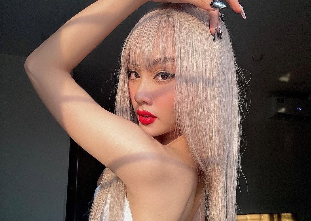 Mai Phuong thi Hoa hau The gioi o UAE hinh anh