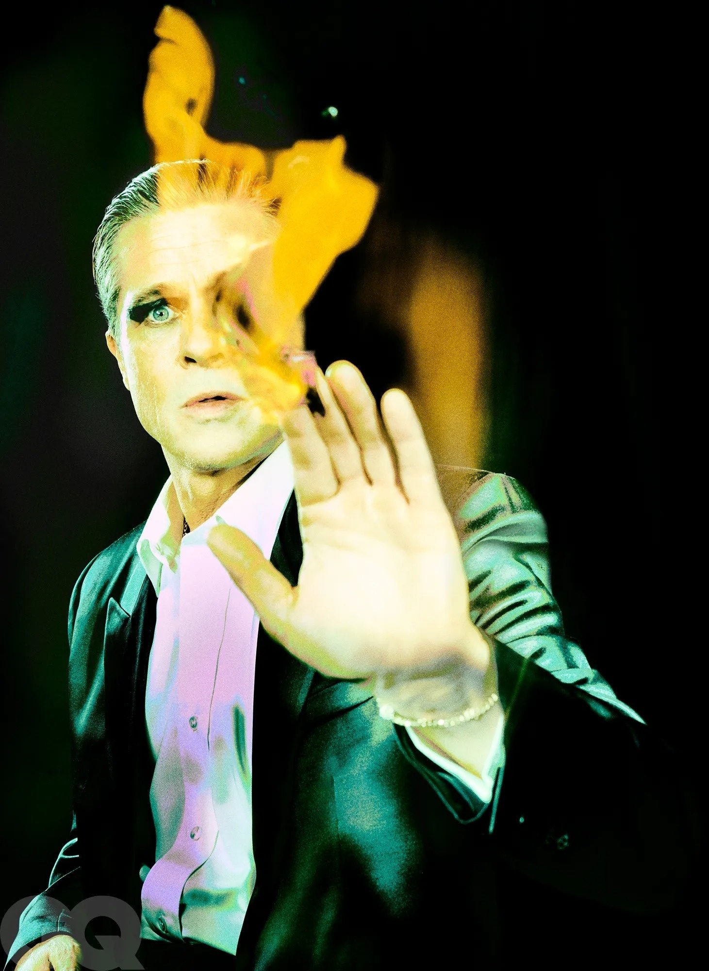 Brad Pitt tre trung anh 9