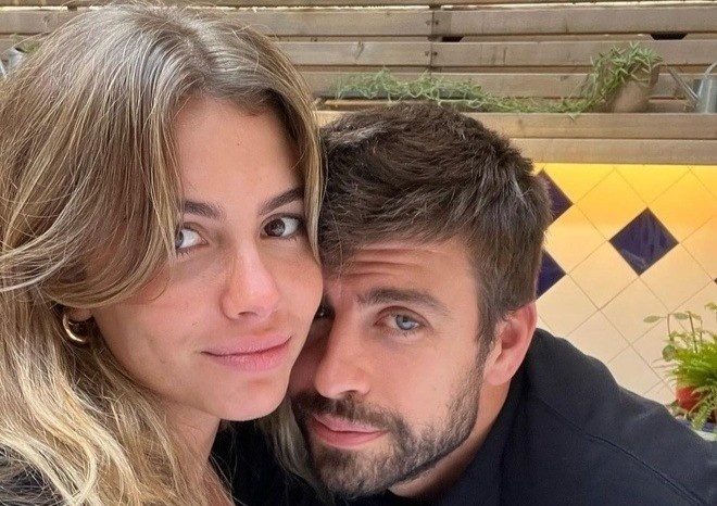 Gerard Pique lan dau chia se ve ban gai hinh anh