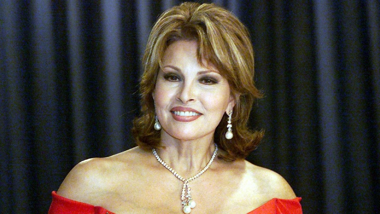 Raquel Welch qua doi anh 2
