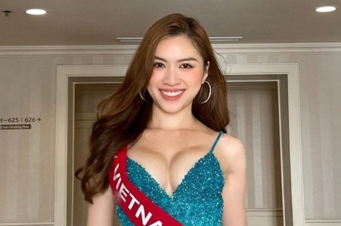 Thanh Thanh Huyen bi che vi chuong trang phuc ho o Miss Charm hinh anh