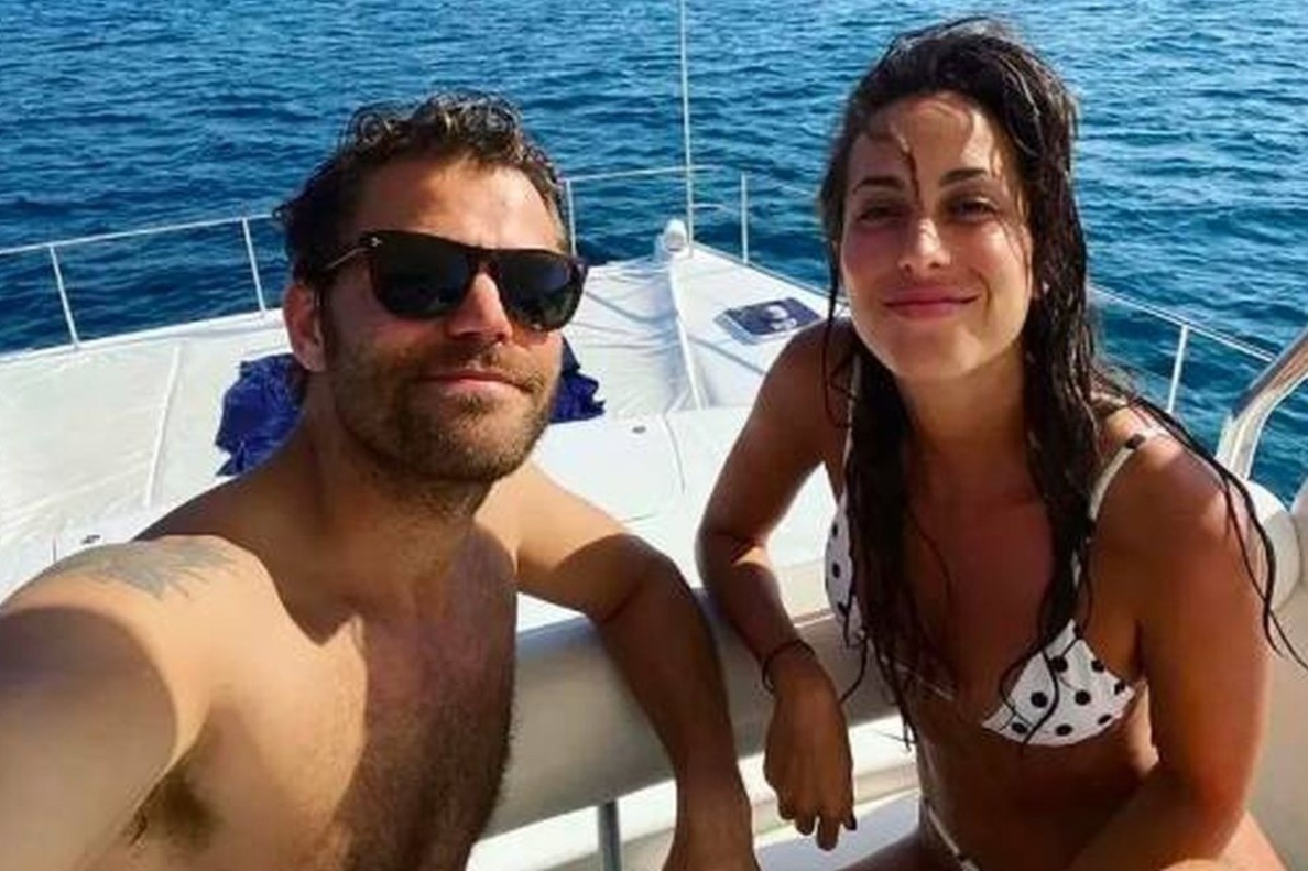 Ban gai Brad Pitt ly hon chong cu hinh anh