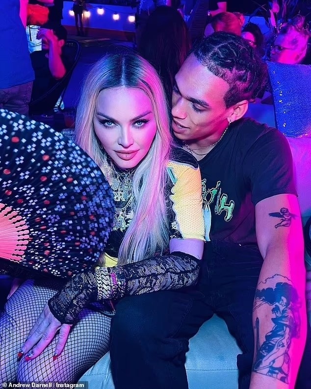 Madonna chia tay ảnh 2 Madonna chia tay anh 2