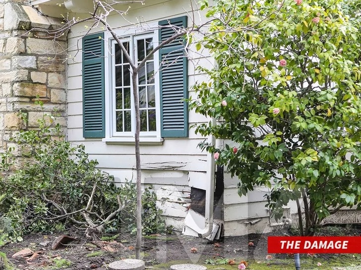 Pete Davidson gap tai nan anh 1