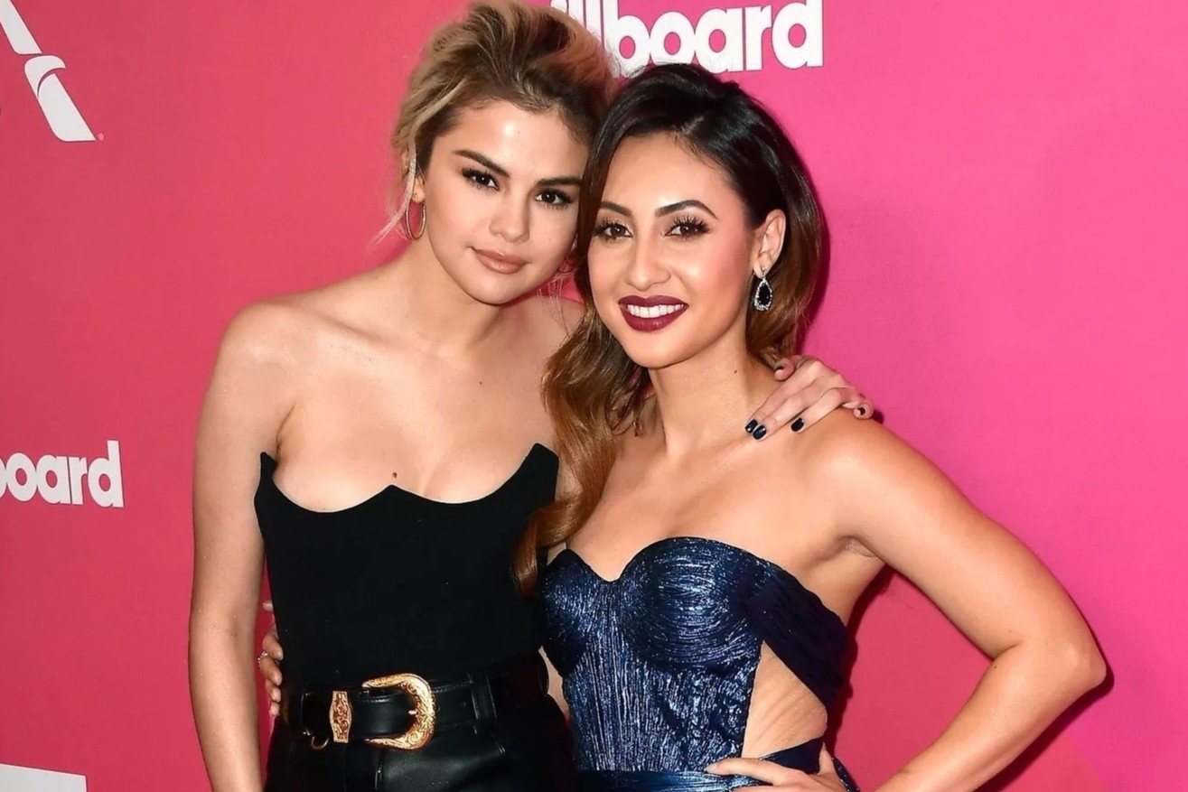 Selena Gomez ca ngoi ban hien than sau khi bi chi trich vo on hinh anh