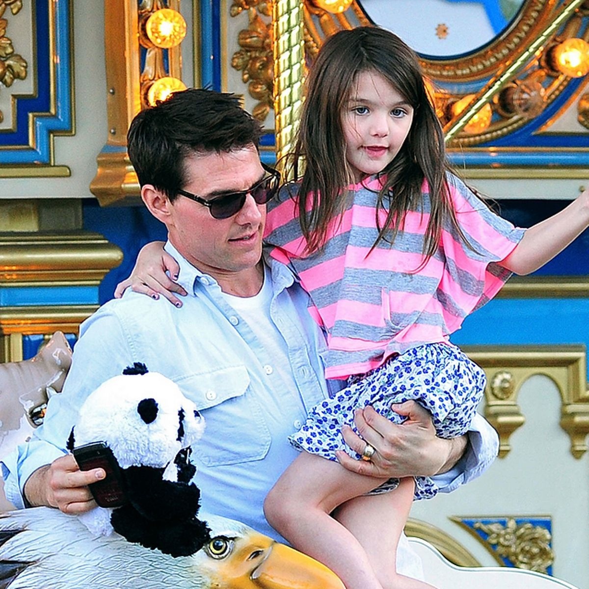 Suri Cruise anh 3