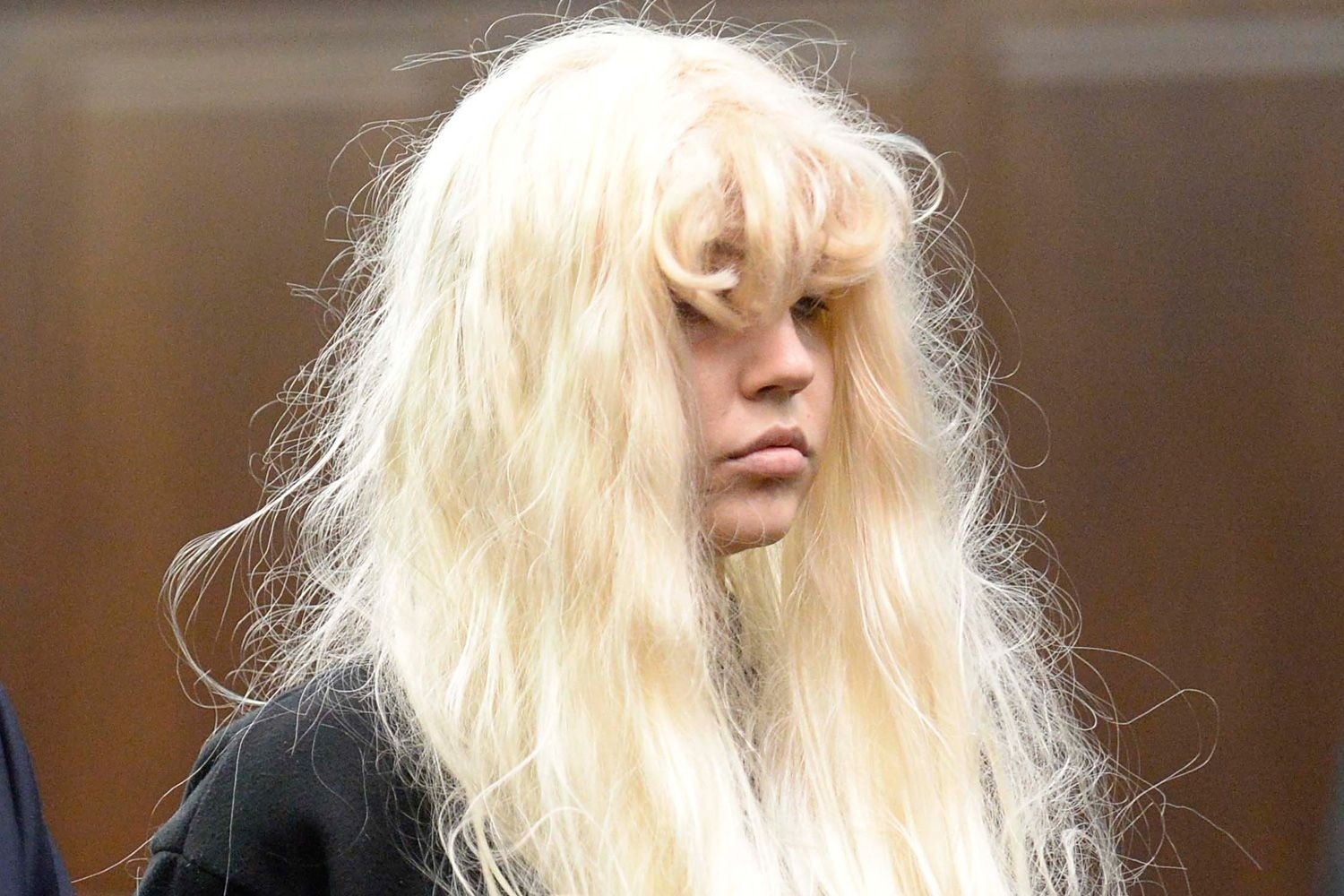 Amanda Bynes khoa than anh 11