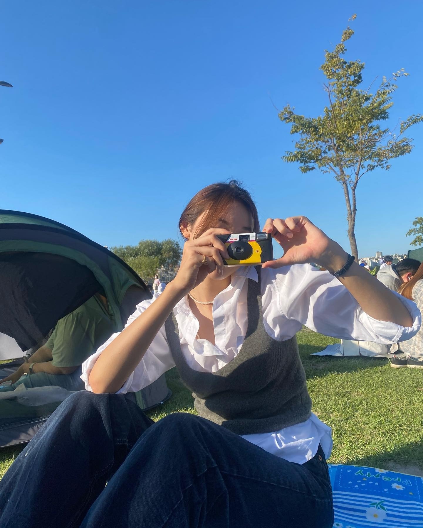 Hoa hau Trai Dat anh 8