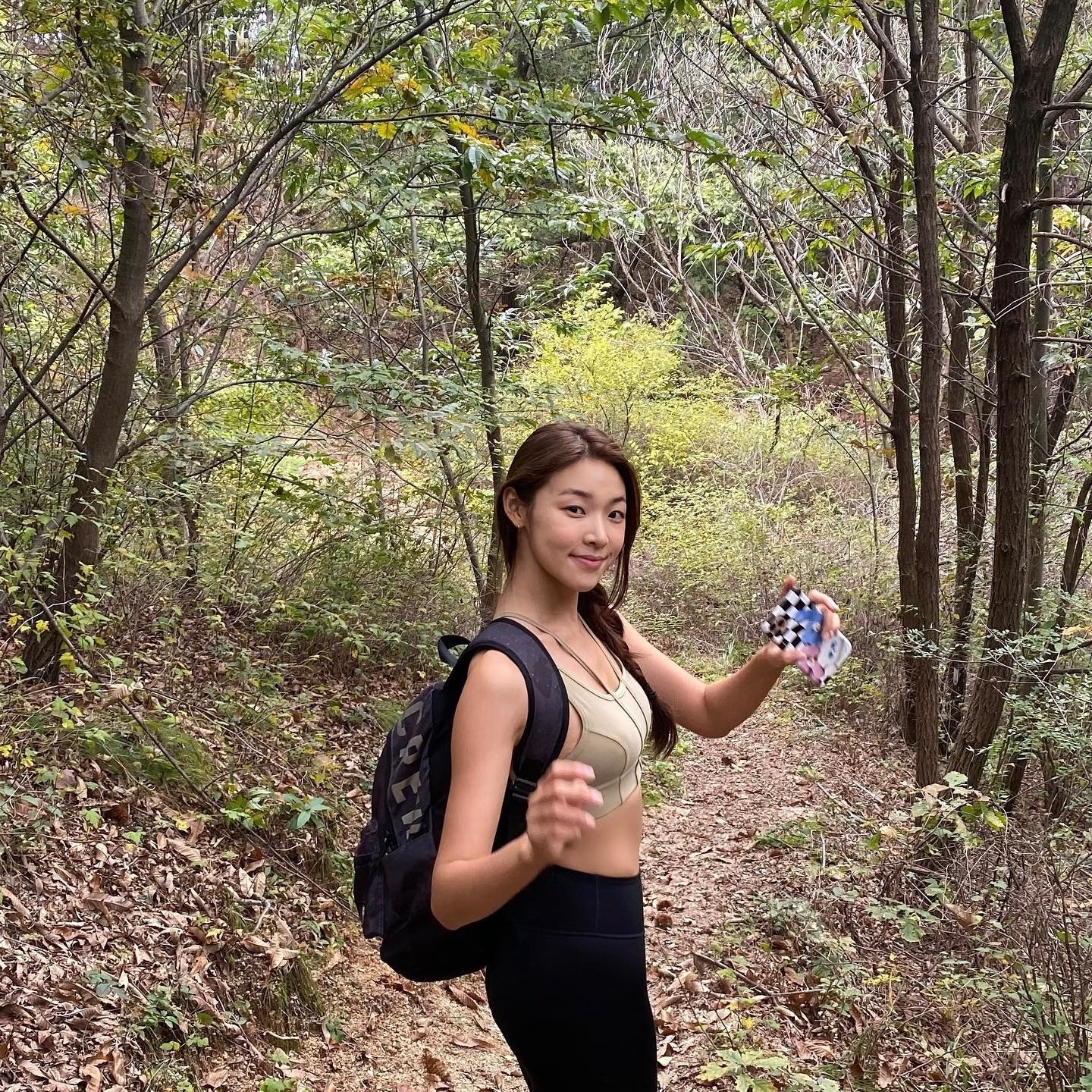 Hoa hau Trai Dat anh 7