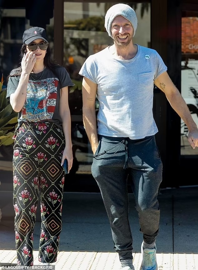 Dakota Johnson anh 2