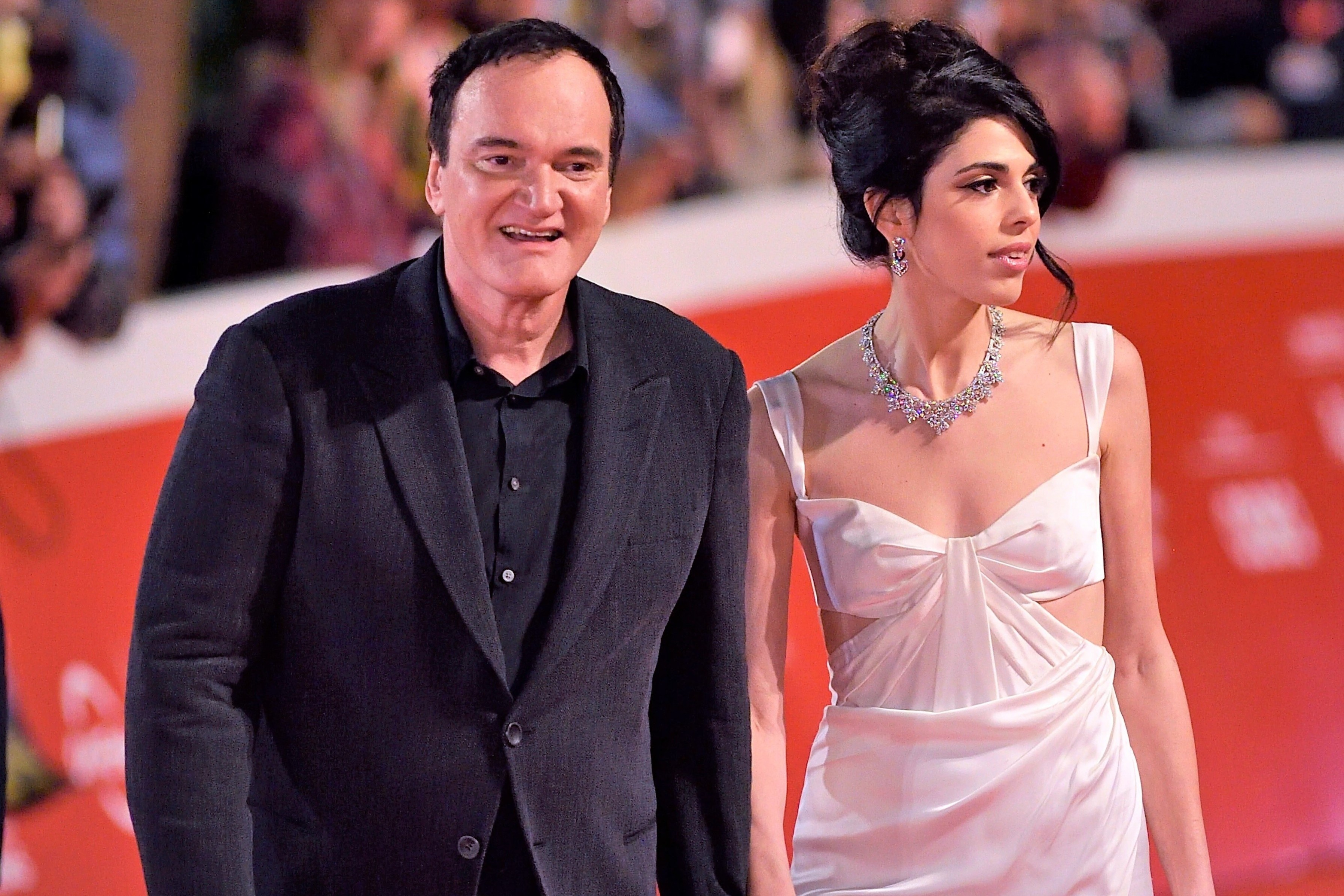 Quentin Tarantino khong can canh nong hinh anh