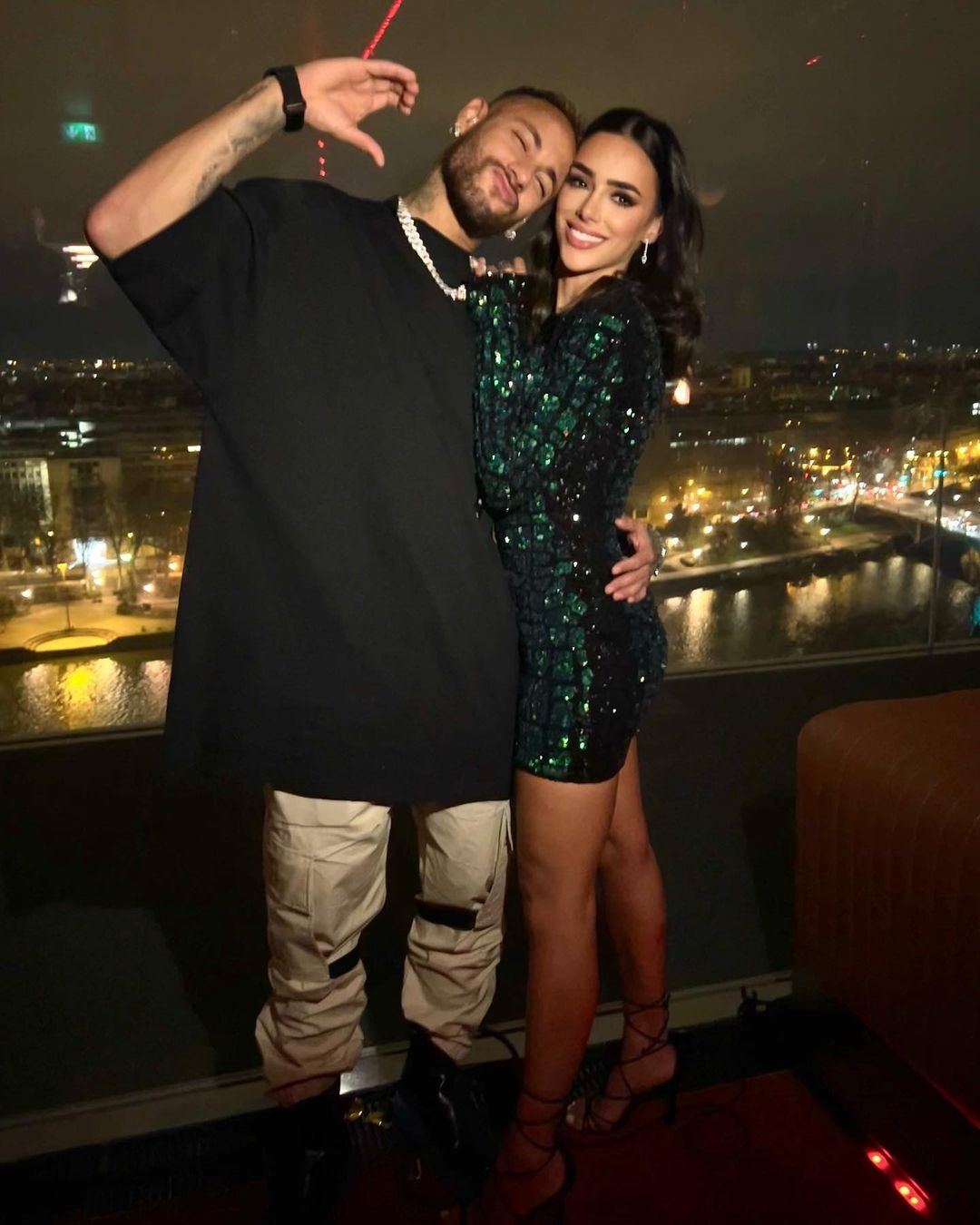 Bạn gái Neymar ảnh 12 Ban gai Neymar anh 12