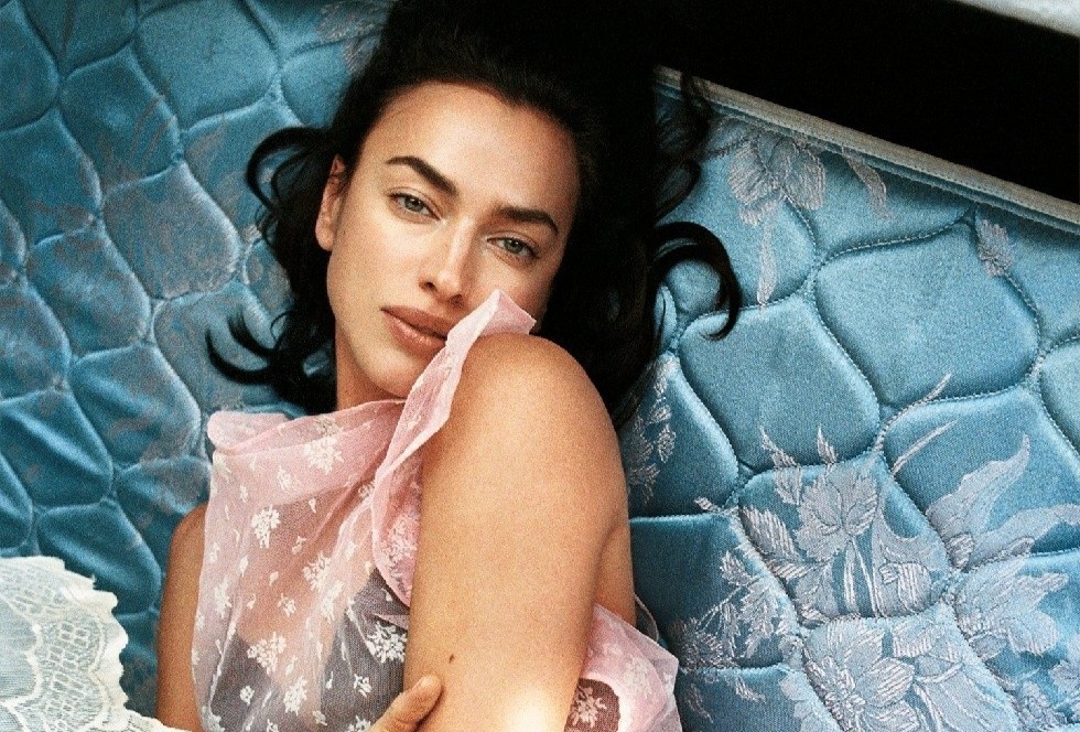 Irina Shayk thay doi o tuoi 37 hinh anh